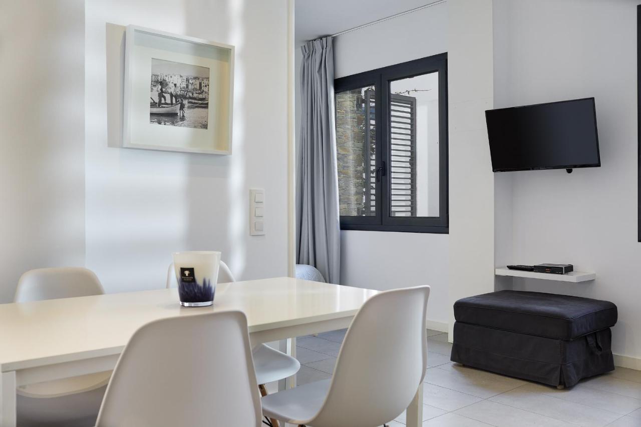 Canvas Apartments&Lofts カダケス エクステリア 写真