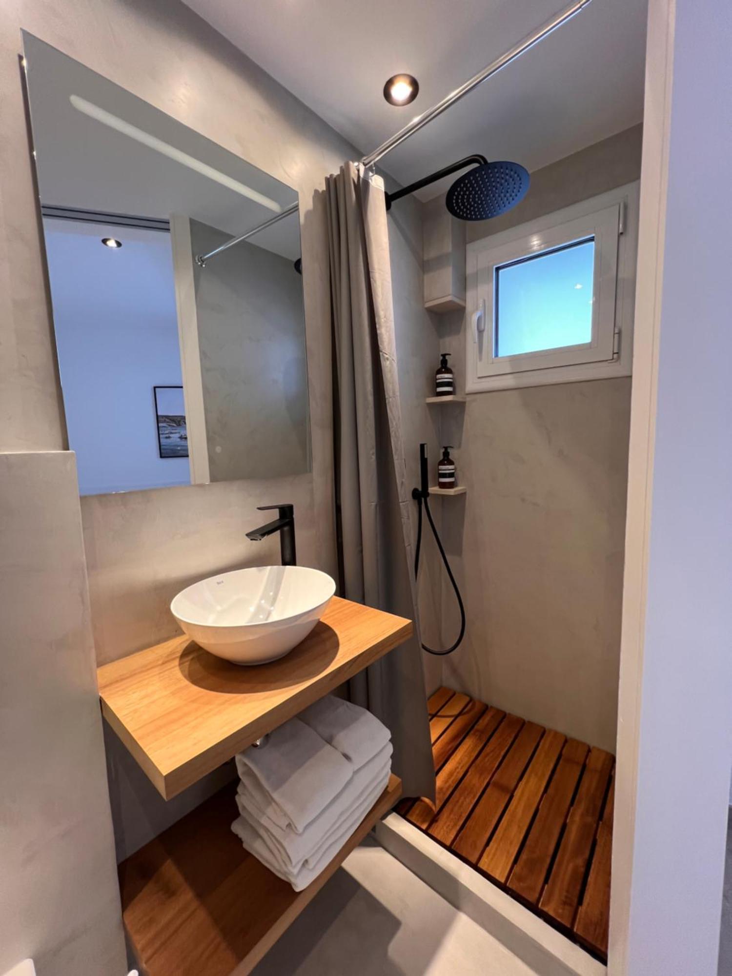 Canvas Apartments&Lofts カダケス エクステリア 写真